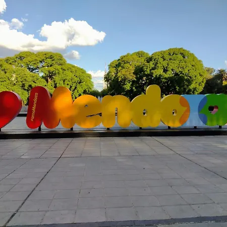 Depto Para Turistas - Mago Blanco Godoy Cruz Exterior photo